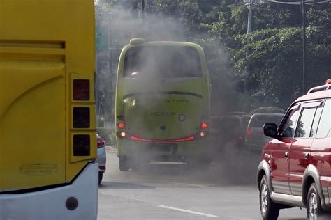 Baguio City to go after smoke belchers .